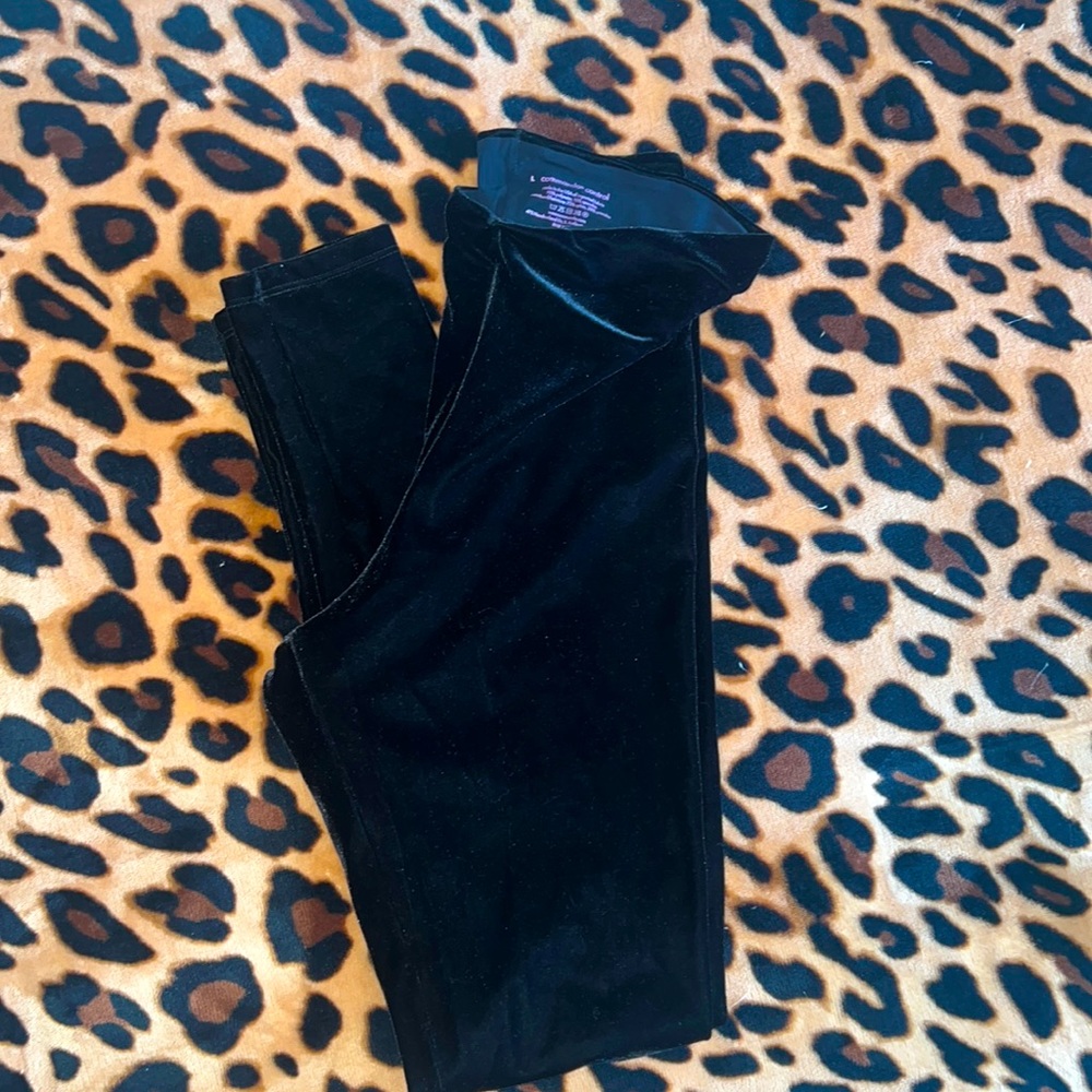 Commando black velvet leggings